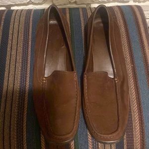 leather Etienne Aigner loafers size 8M